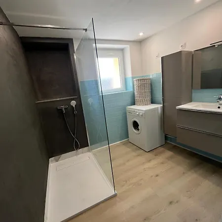 Appartement Entièrement Rénové