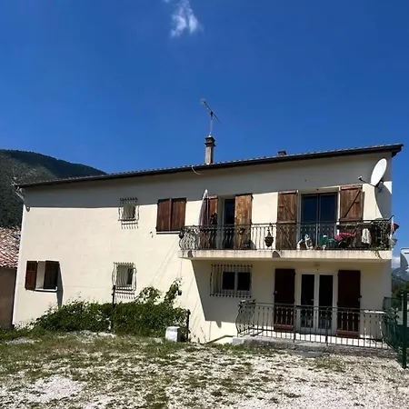 Entièrement Rénové Appartement Castellane